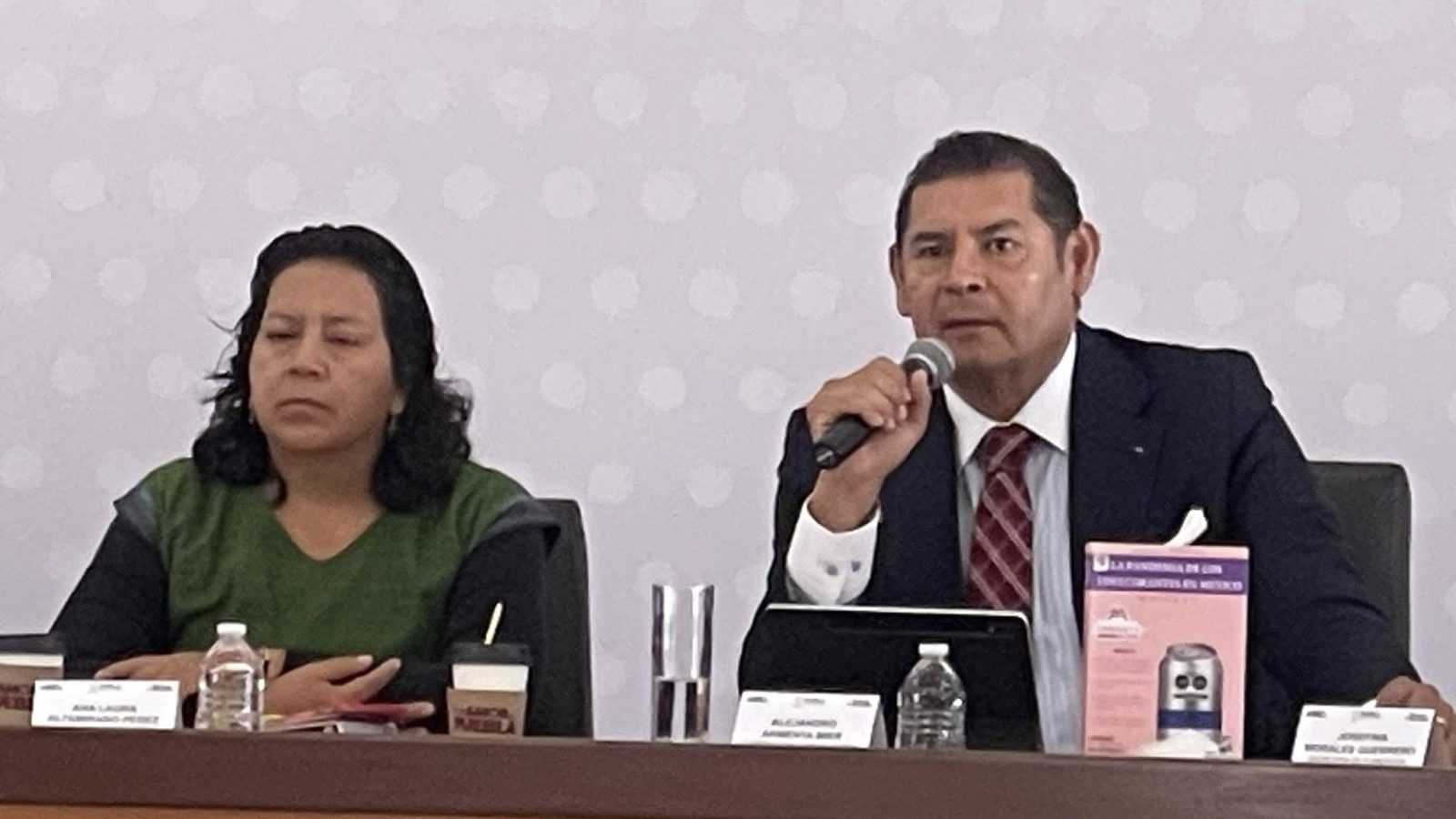 478 funcionarios