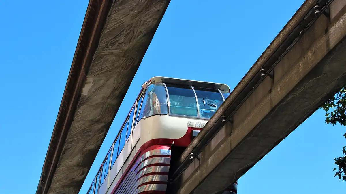 tren ligero